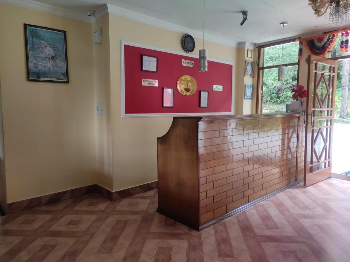 Hotel Amandeep Dharamshala Extérieur photo